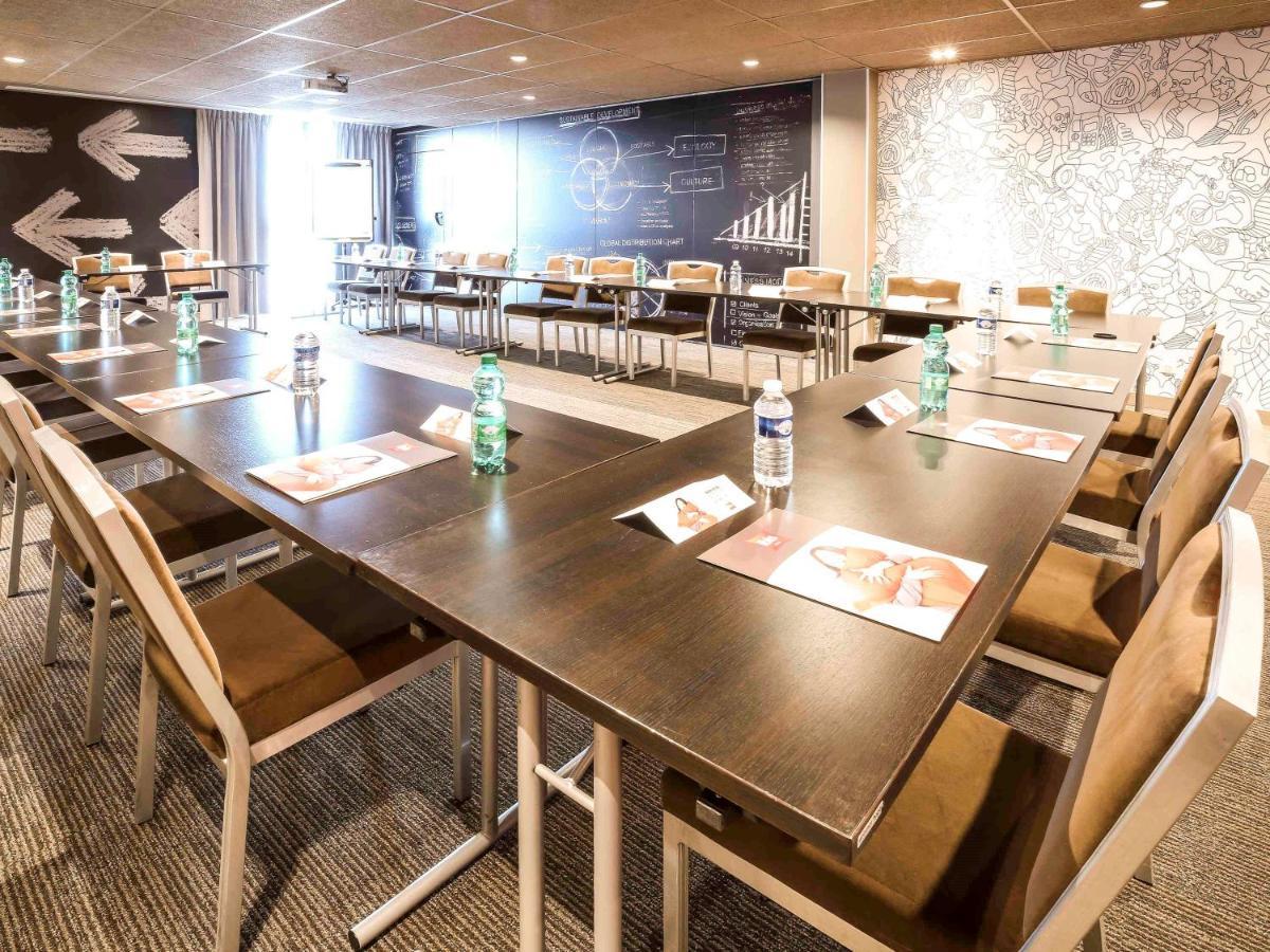 Hotel Ibis Niort Est Mendes France Esterno foto